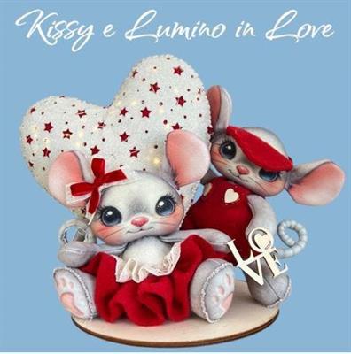 KIT KISSY E LUMINO in love